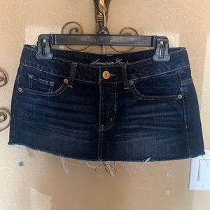 American Eagle mini denim skirt - never worn